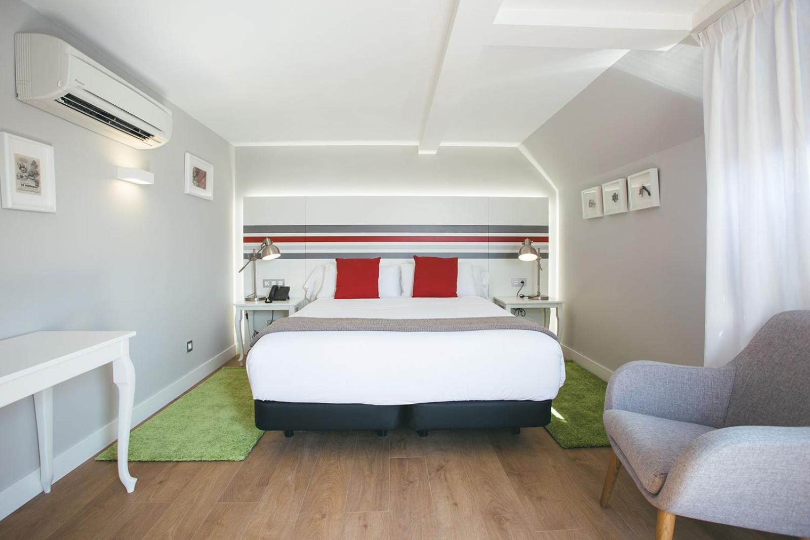 Legazpi Doce Rooms & Suites San Sebastián Exteriér fotografie