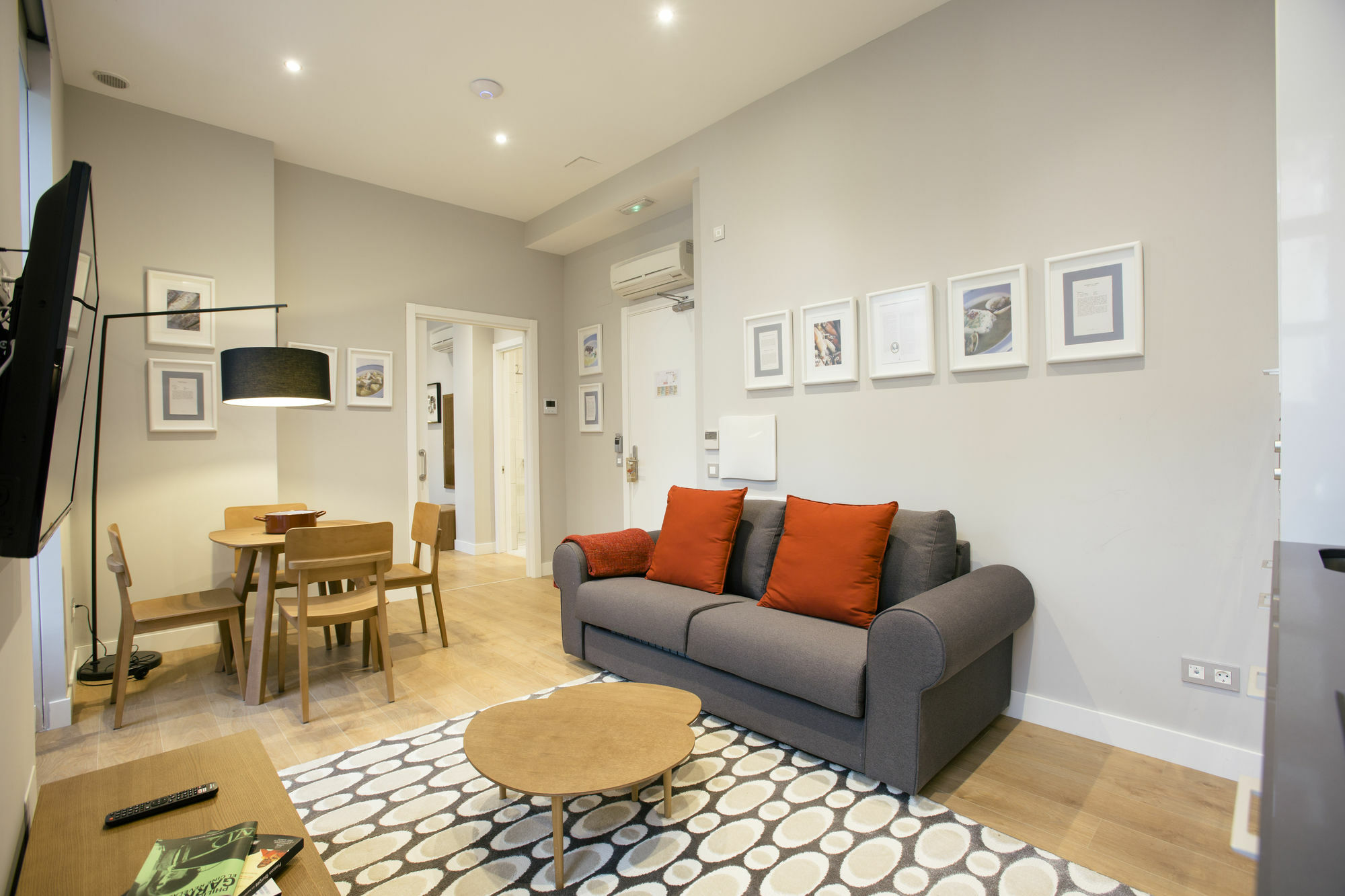 Legazpi Doce Rooms & Suites San Sebastián Exteriér fotografie