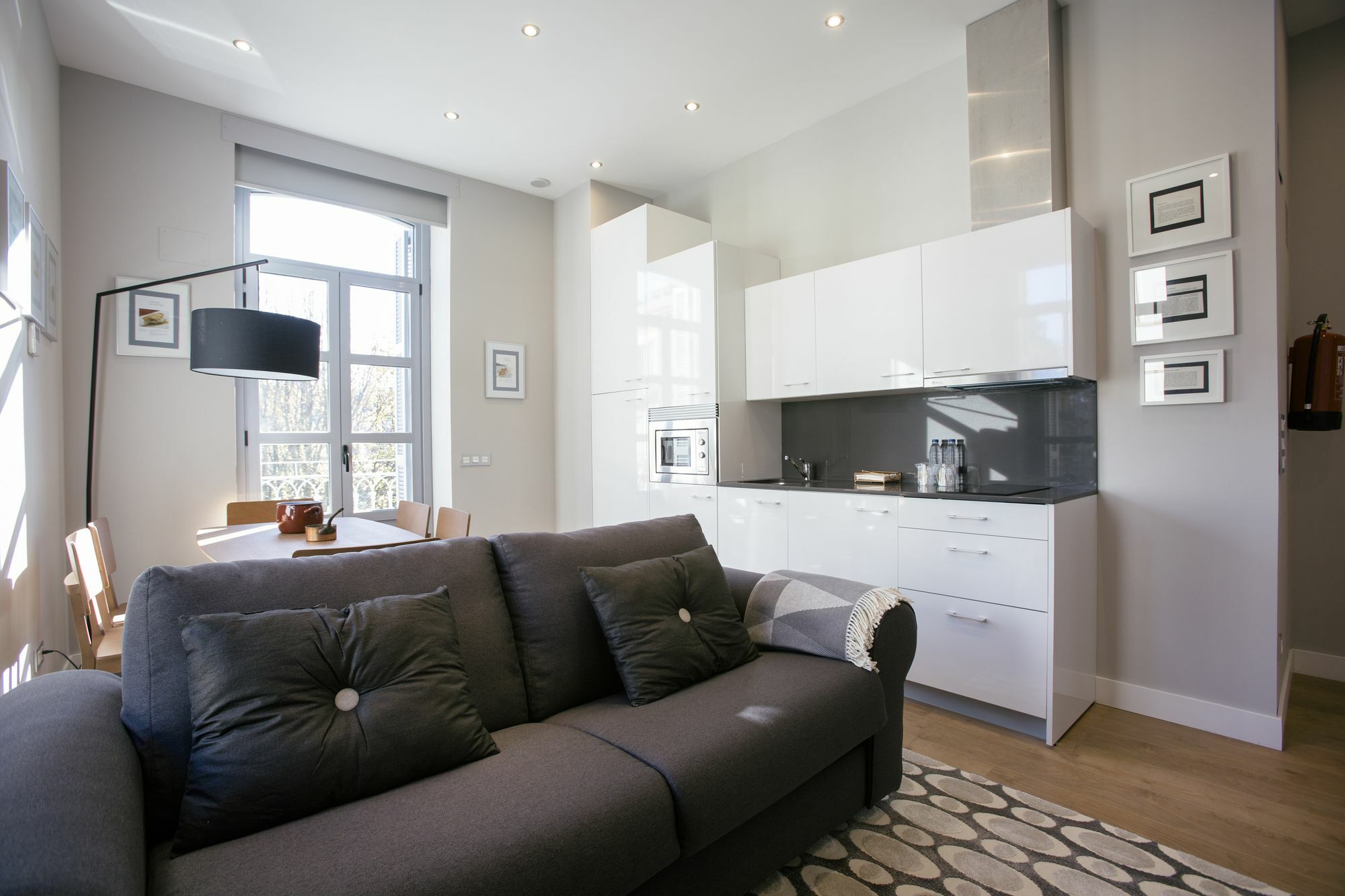 Legazpi Doce Rooms & Suites San Sebastián Exteriér fotografie