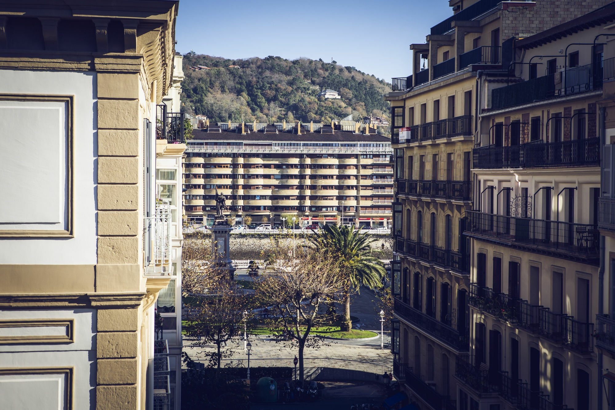 Legazpi Doce Rooms & Suites San Sebastián Exteriér fotografie