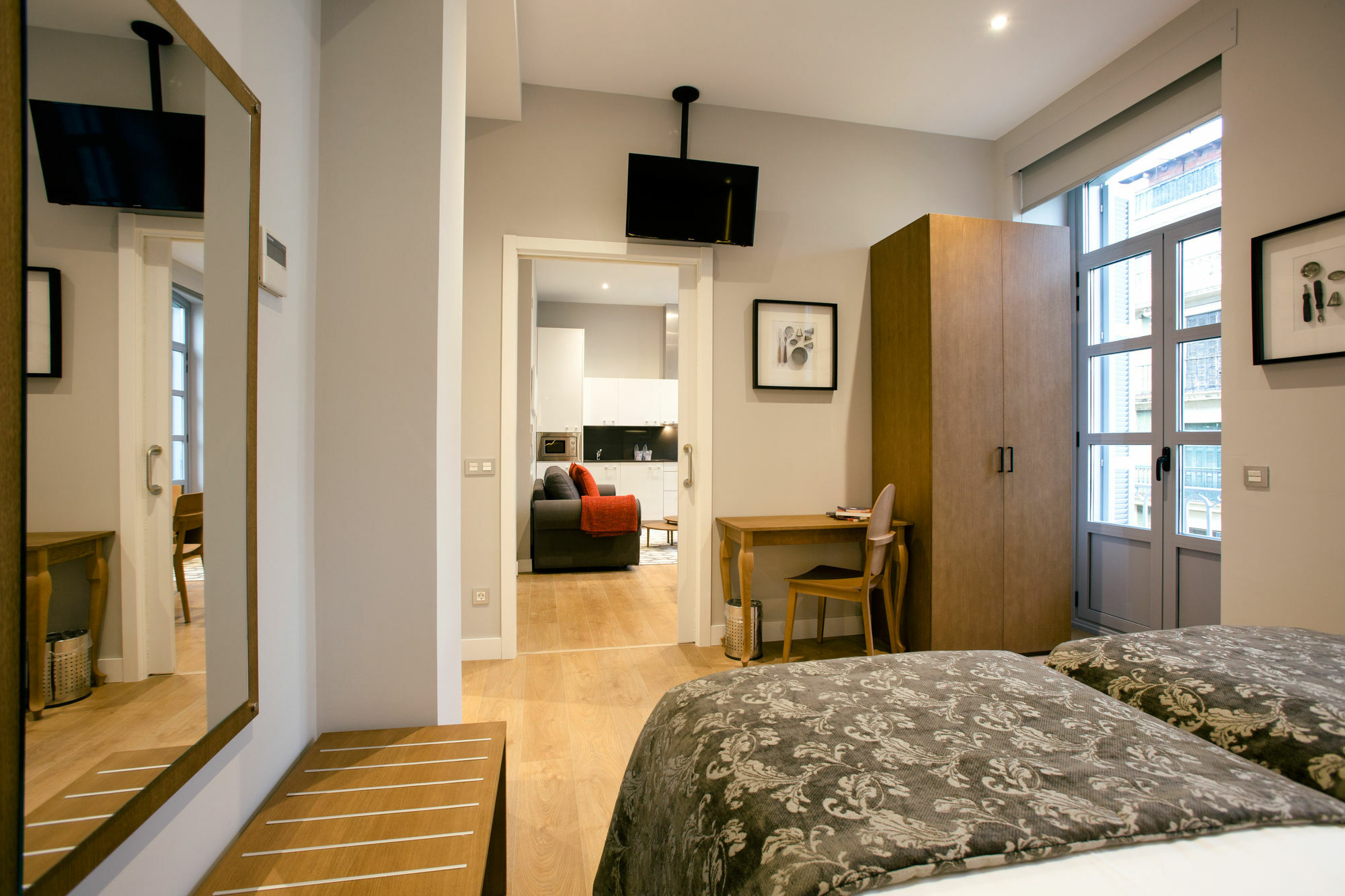 Legazpi Doce Rooms & Suites San Sebastián Exteriér fotografie